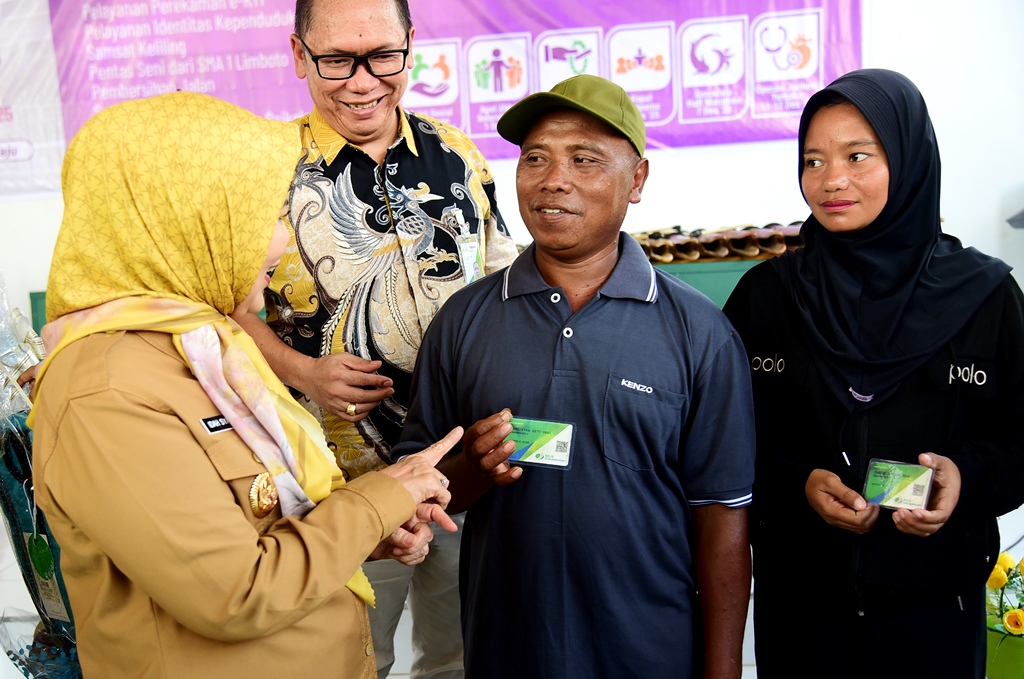 Berita InfoPublik - BANTUAN UNTUK PEKERJA RENTAN